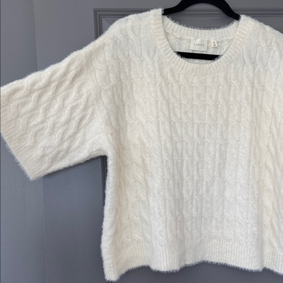 Cyrus Sweaters - Cyrus Women's Soft Cream Cable Knit Sweater